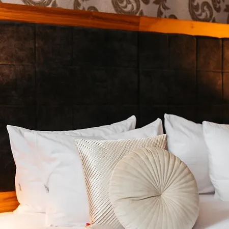 Topolowa - Loftaffair Collection Aparthotel Krakow
