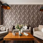 Topolowa By Staylab 4* Krakau