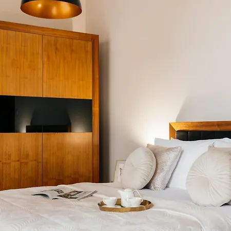 Topolowa 3* Cracovia