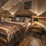 Topolowa By Staylab Lägenhetshotell Kraków