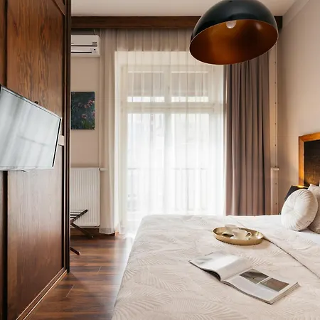 Topolowa By Staylab Lägenhetshotell Kraków