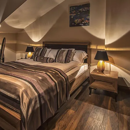 Topolowa By Staylab Lägenhetshotell Kraków