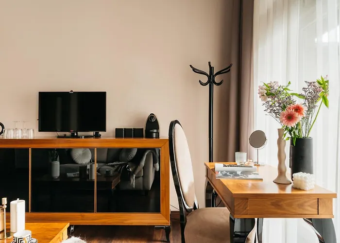 Topolowa By Staylab 4*