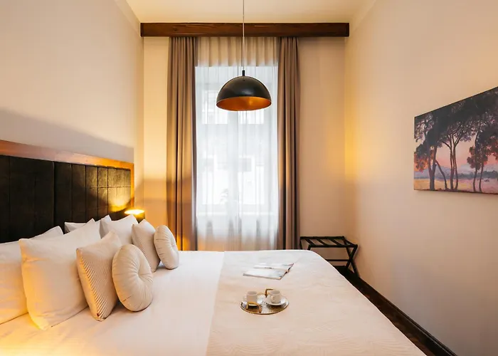 Topolowa By Staylab 4*