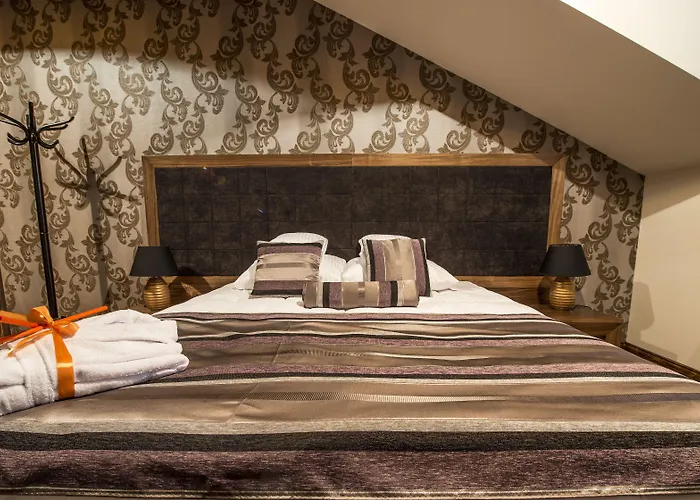 Topolowa By Staylab 4*