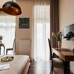 Topolowa By Staylab