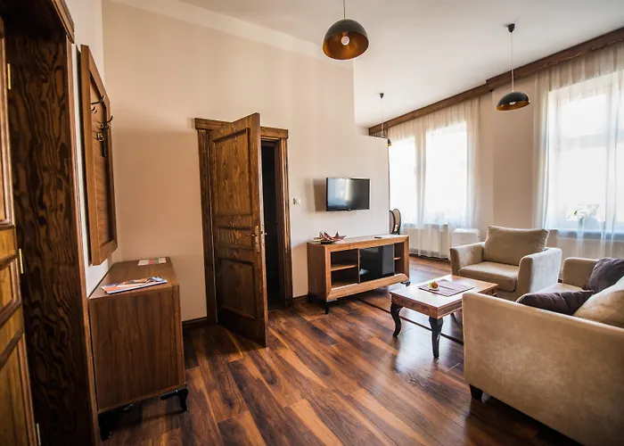 Topolowa By Staylab 4*